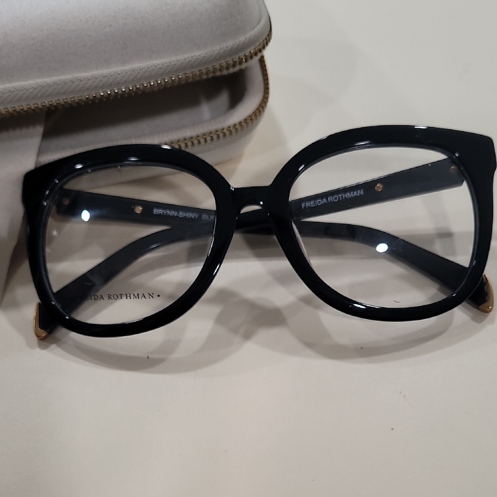 Freida Rothman Brynn Eyewear